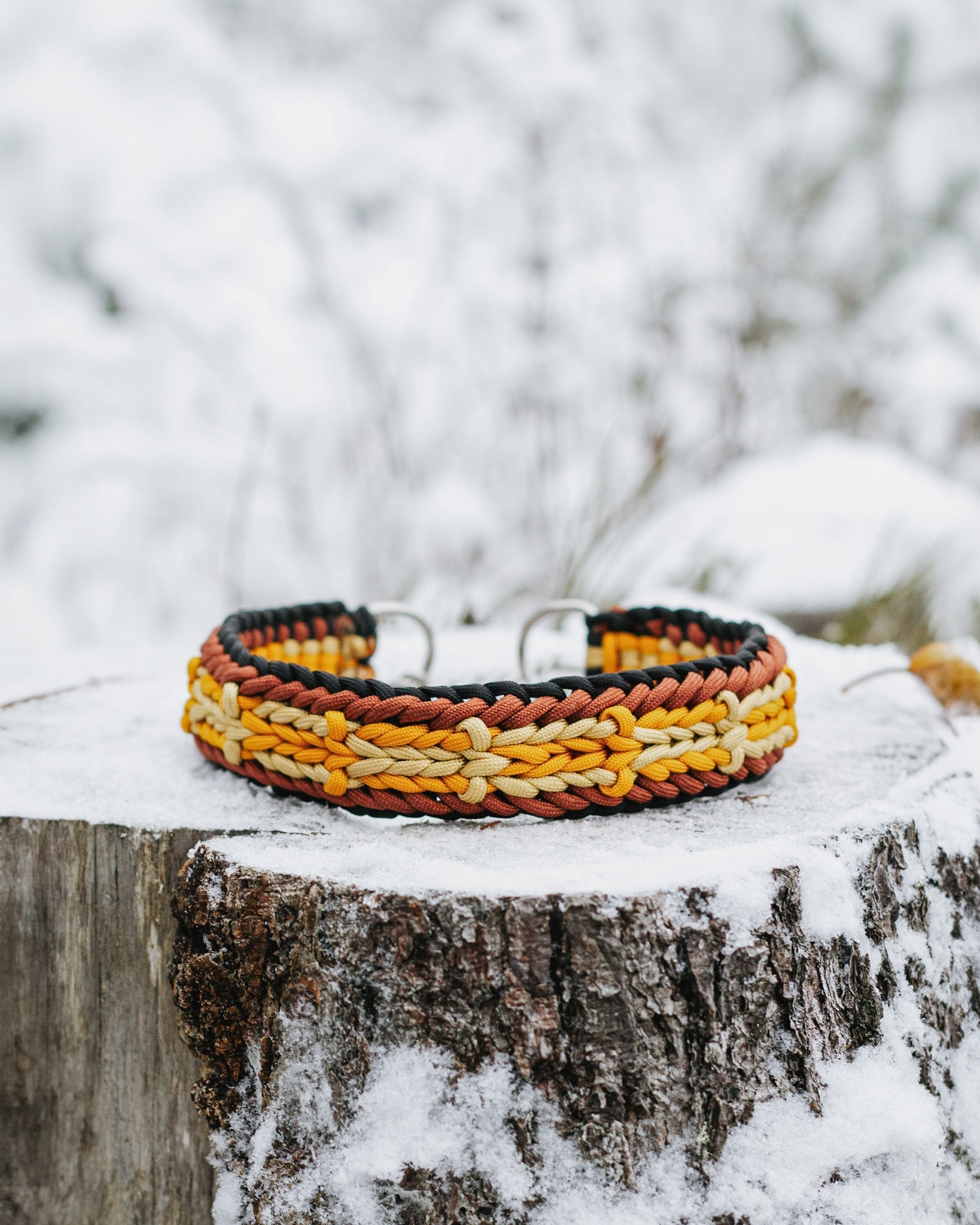 Paracordhalsbånd – tretopp